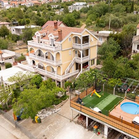 Apartments Milic - One Bedroom Apartment With Sea View And Terrace Gornji Karin Buitenkant foto