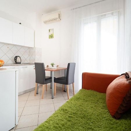 Apartments Milic - One Bedroom Apartment With Sea View And Terrace Gornji Karin Buitenkant foto