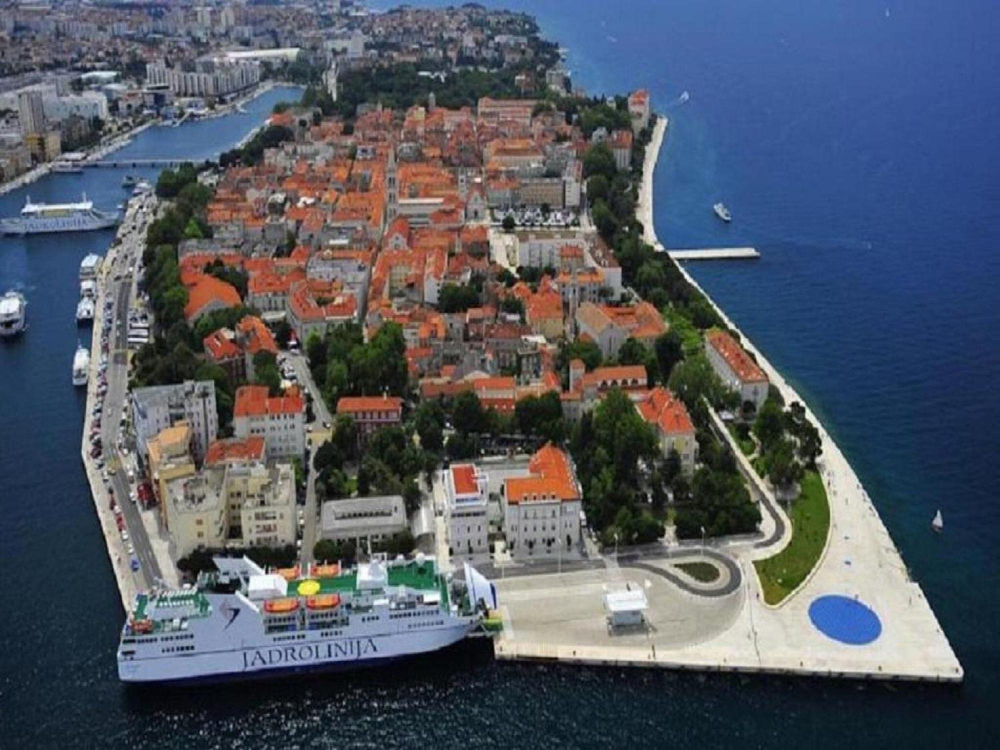 Apartments Milic - One Bedroom Apartment With Sea View And Terrace Gornji Karin Buitenkant foto