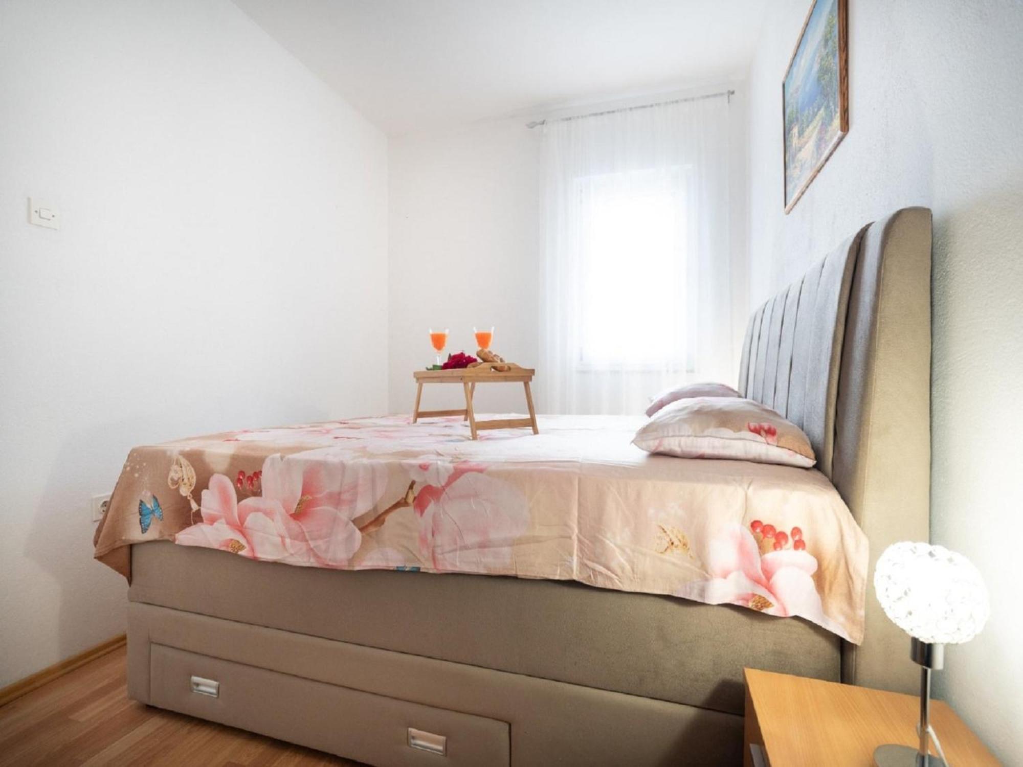 Apartments Milic - One Bedroom Apartment With Sea View And Terrace Gornji Karin Buitenkant foto
