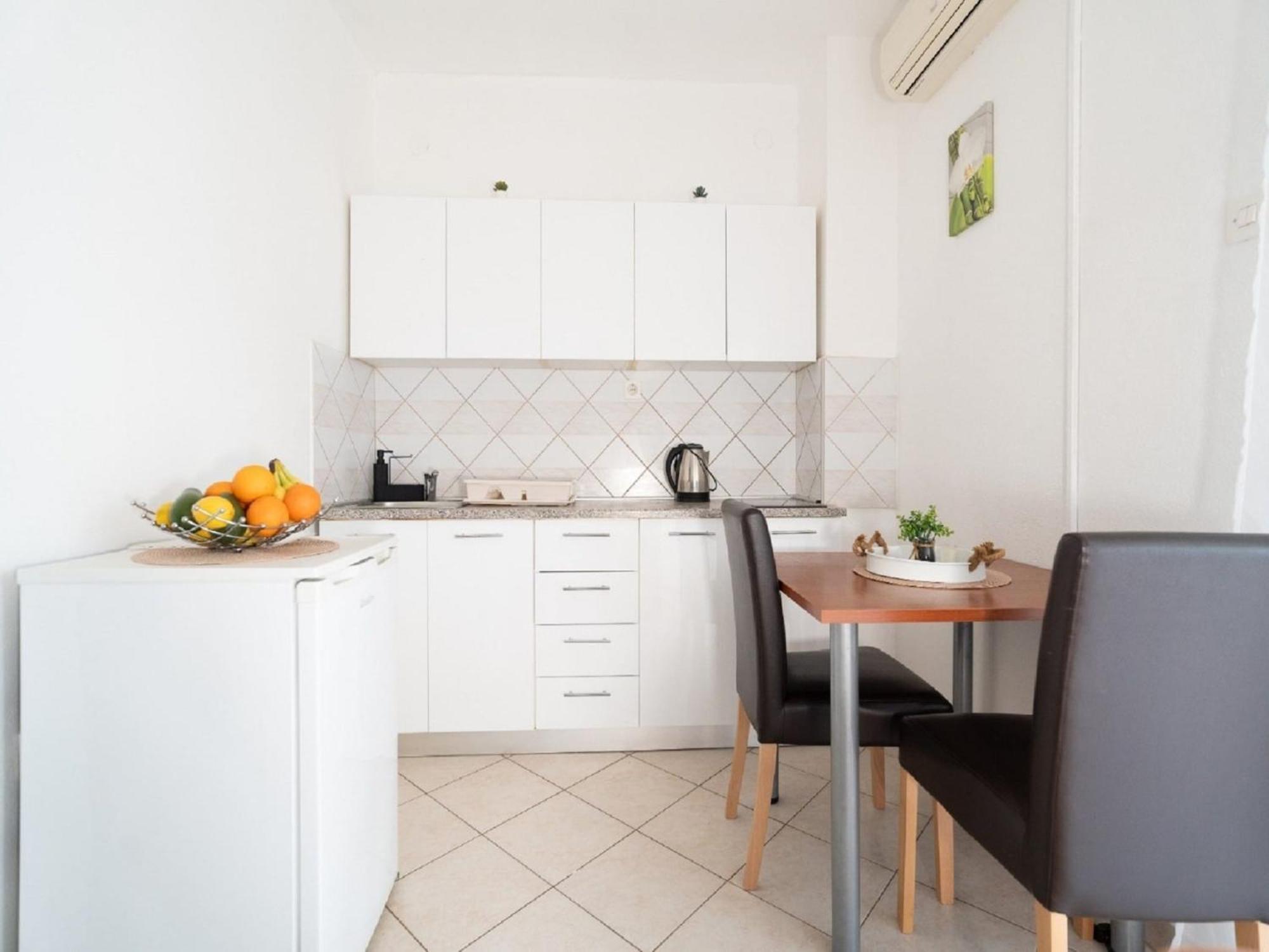Apartments Milic - One Bedroom Apartment With Sea View And Terrace Gornji Karin Buitenkant foto